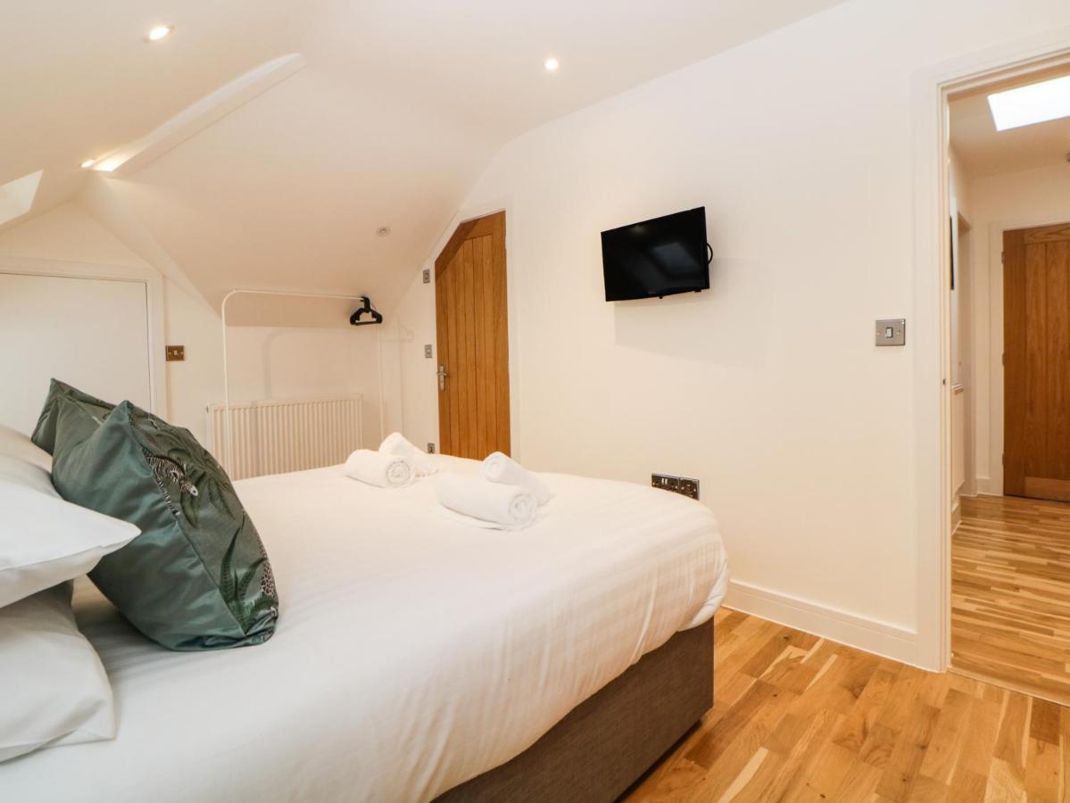 Riviera Heights Holiday home
